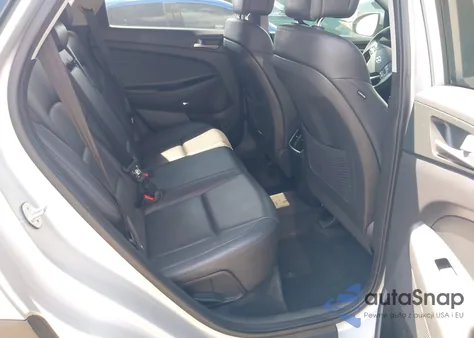 2018 Hyundai Tucson Sel Plus z USA, uszkodzony, nr VIN KM8J33A42JU666992